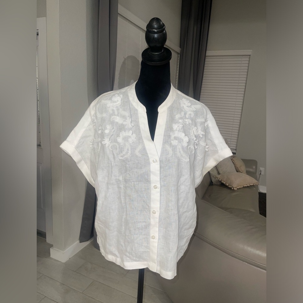 CHICOS Linen Dolman Sleeve Embroidered Blouse White Siz US 8 - Picture 5 of 11